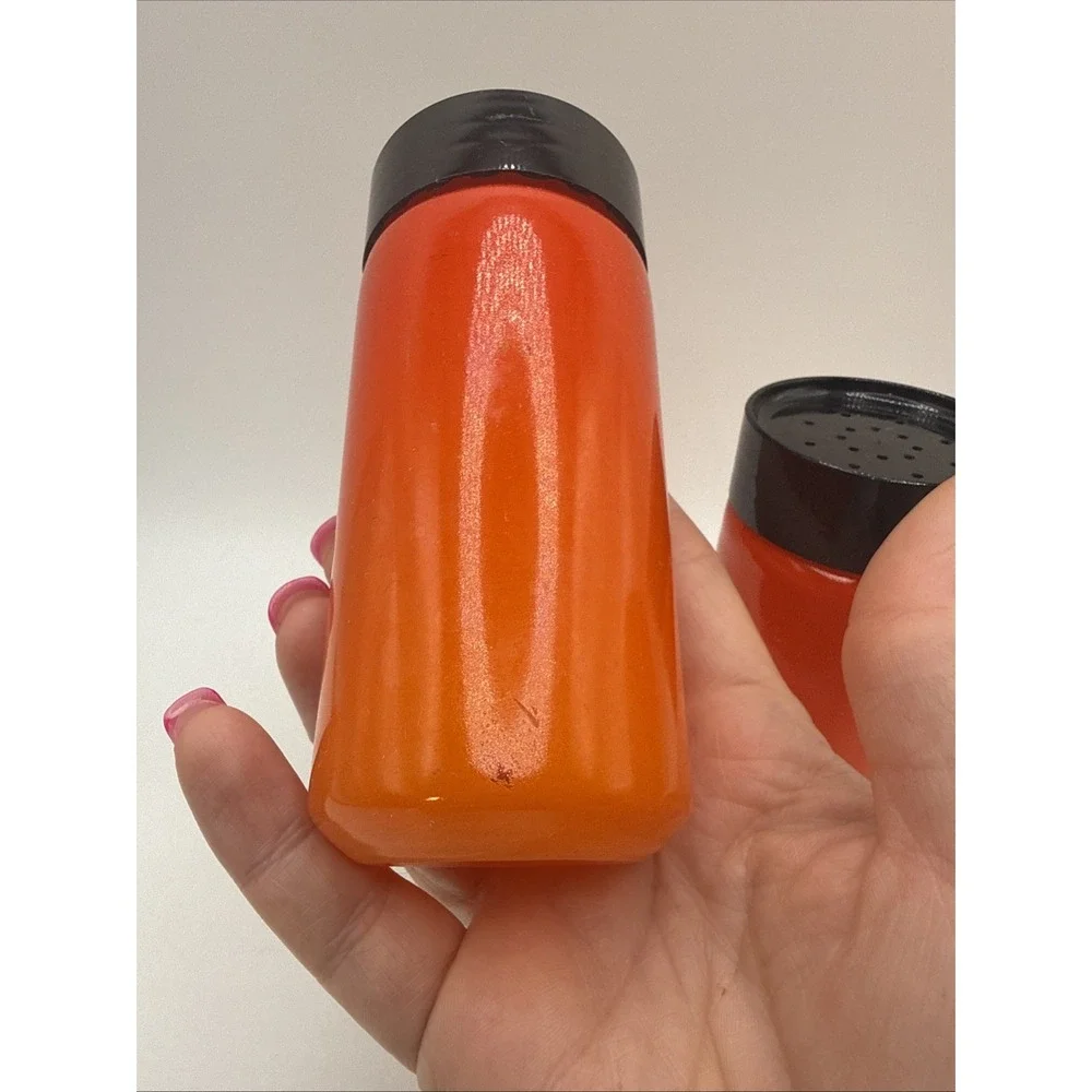 VTG MCM 1960s Anchor Hocking burnt orange ombre salt &pepper shakers condiments
